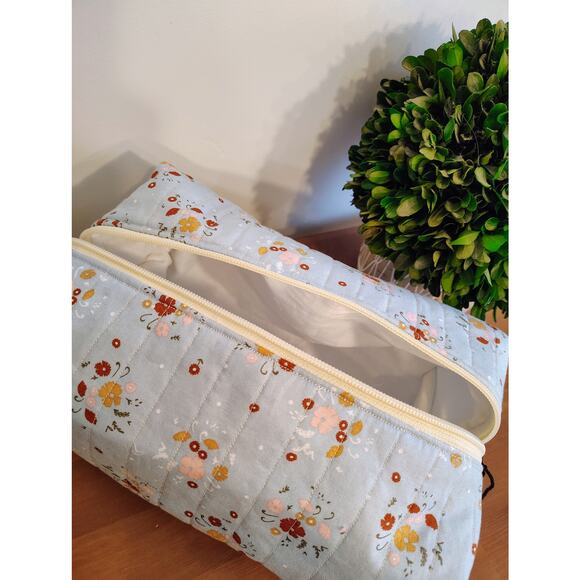 NEW Personalized / Quilted/ Handmade BOXY BAG! Cornflowers - Picture 12 of 13